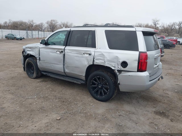 2016 CHEVROLET TAHOE 1GNSKBKC3GR207422 Photo 2