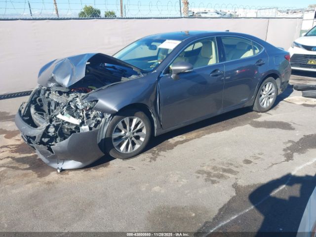 2015 LEXUS ES 300H JTHBW1GG6F2084580 Photo 1