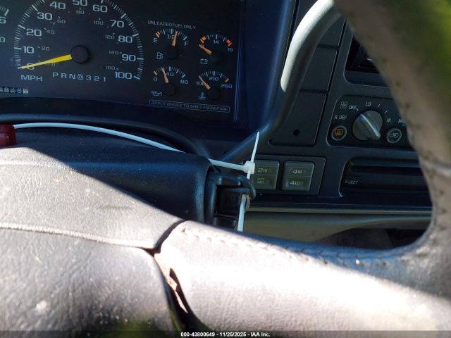 1999 CHEVROLET TAHOE 1GNEK13R2XJ555849 Photo 10