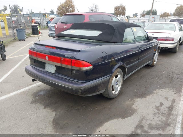 1998 SAAB 900 YS3DD75B7W7004063 Photo 3