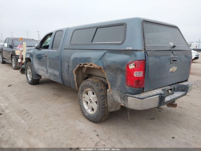 2011 CHEVROLET SILVERADO 1500 1GCRKSE34BZ196166 Photo 2