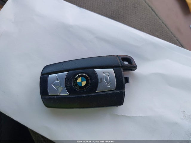 43800821 :رقم المزاد ، WBAVC53518FZ89501 vin ، 2008 Bmw 328i مزاد بيع