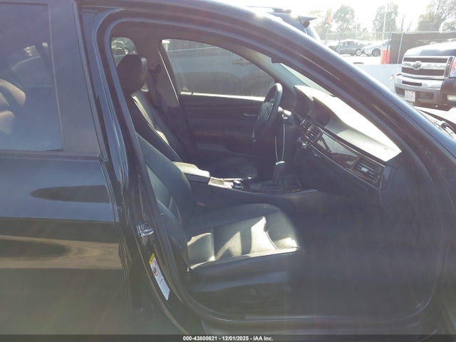 43800821 :رقم المزاد ، WBAVC53518FZ89501 vin ، 2008 Bmw 328i مزاد بيع