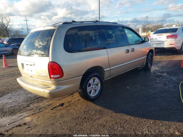 2000 CHRYSLER TOWN & COUNTRY 1C4GP44G4YB706395 Photo 3