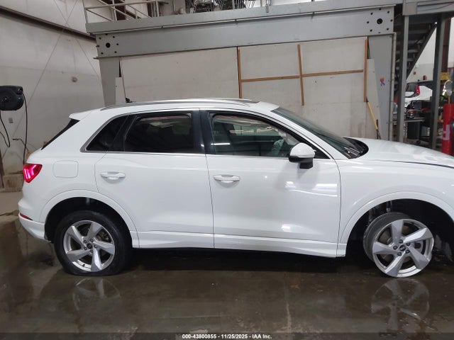 WA1AUCF36M1097260 Audi Q3 Premium 40 Tfsi Quattro Tiptronic