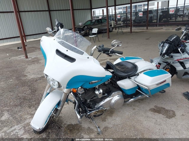 Harley-Davidson FLHT 2019 1HD1FVC24KB651604 Image 2