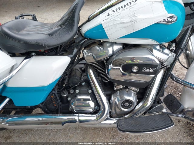 Harley-Davidson FLHT 2019 1HD1FVC24KB651604 Image 8