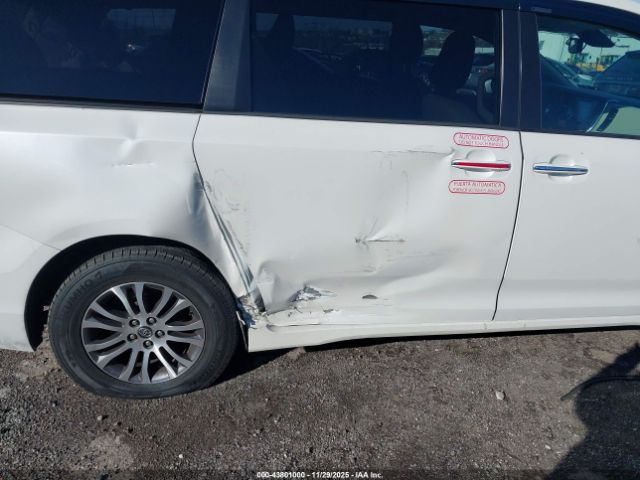 2019 TOYOTA SIENNA 5TDYZ3DC7KS992314 Photo 5