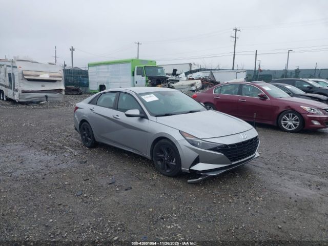 2021 HYUNDAI ELANTRA 5NPLM4AGXMH017806