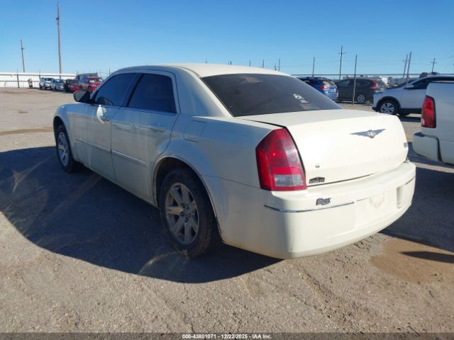 2007 CHRYSLER 300 2C3KA53G77H678086 Photo 2