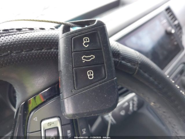 2019 VOLKSWAGEN ATLAS 1V2DP2CA0KC583361 Photo 10