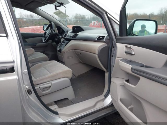 2011 HONDA ODYSSEY 5FNRL5H2XBB036722 Photo 4