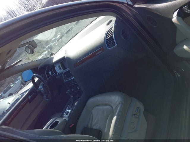 2014 AUDI Q7 WA1LGAFE9ED012773 Photo 4