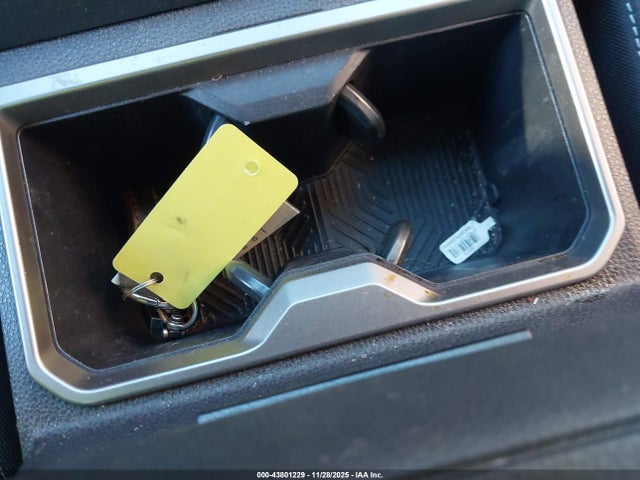43801229 :رقم المزاد ، 3TMLB5JN6SM110078 vin ، 2025 Toyota Tacoma Trd Off Road 4wd مزاد بيع