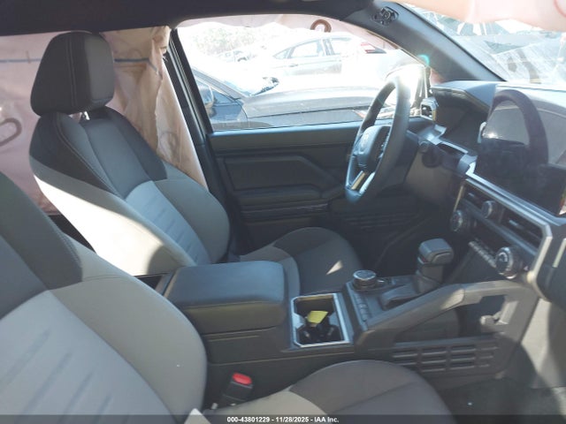 43801229 :رقم المزاد ، 3TMLB5JN6SM110078 vin ، 2025 Toyota Tacoma Trd Off Road 4wd مزاد بيع