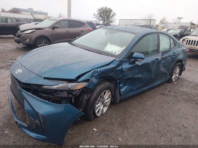 Toyota CAMRY LE 2026 4T1DAACK4TU210160 Image 2