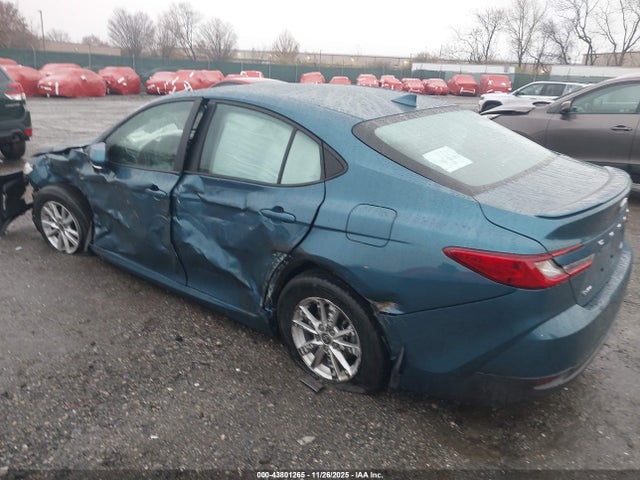 Toyota CAMRY LE 2026 4T1DAACK4TU210160 Image 3