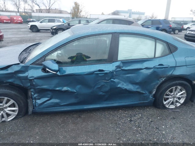Toyota CAMRY LE 2026 4T1DAACK4TU210160 Image 6
