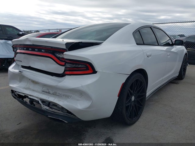 2C3CDXBG8HH541345 Dodge Charger Se Rwd