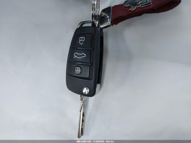 Aukcja sprzedaży 2016 Audi A3 2.0t Premium, vin: WAUJ8GFF6G1005612, numer aukcji: 43801325
