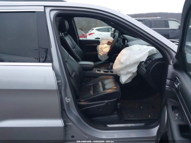 2019 JEEP GRAND CHEROKEE 1C4RJFCG6KC668032 Photo 4