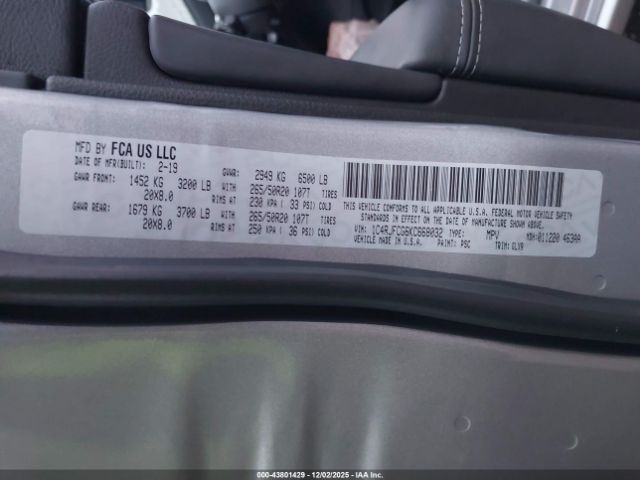 2019 JEEP GRAND CHEROKEE 1C4RJFCG6KC668032 Photo 8