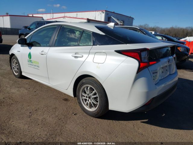2022 TOYOTA PRIUS JTDKAMFU8N3165341 Photo 2