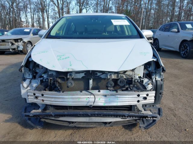 2022 TOYOTA PRIUS JTDKAMFU8N3165341 Photo 5