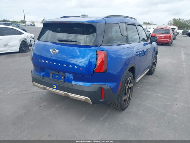 2025 MINI COUNTRYMAN WMZ23GA01S7P95772 Photo 3
