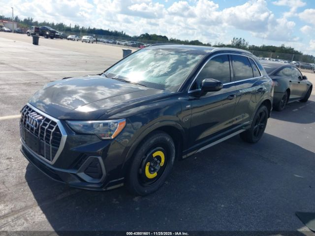 2020 AUDI Q3 WA1DECF39L1067338 Photo 1