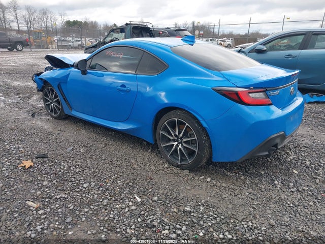 2024 TOYOTA GR86 JF1ZNBB1XR9755262 Photo 2