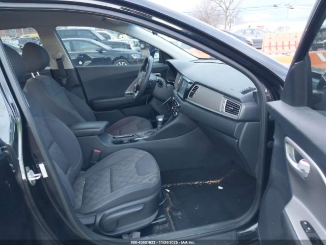 2017 KIA NIRO KNDCB3LC8H5073534 Photo 4
