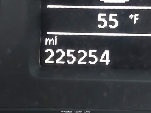 2015 Volkswagen Passat 1.8t Se მანქანა იყიდება აუქციონზე, vin: 1VWBS7A39FC030106, აუქციონის ნომერი: 43801659