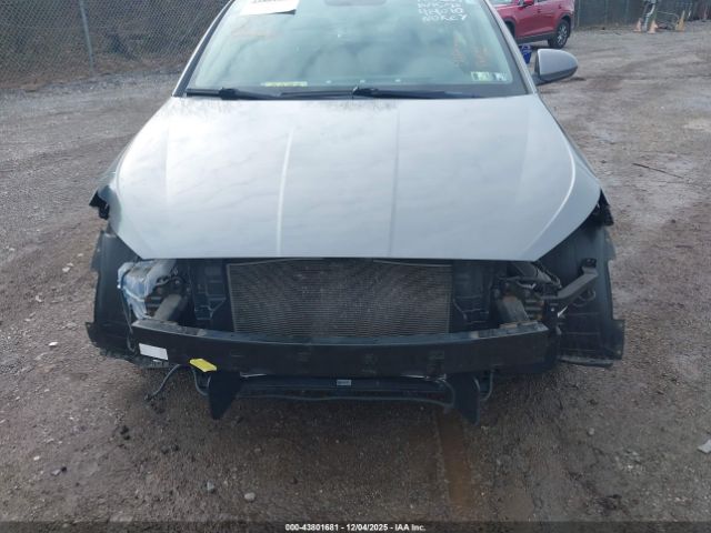 2019 HYUNDAI ELANTRA 5NPD74LF7KH419070 Photo 5
