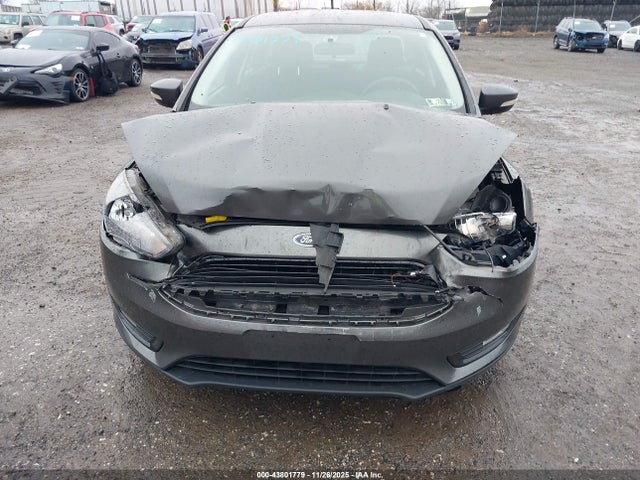 Ford FOCUS SE 2017 1FADP3FE2HL302648 Image 6