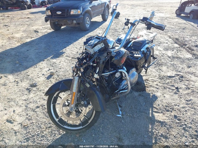 2019 HARLEY-DAVIDSON FLHT 1HD1FVC22KB663458 Photo 1