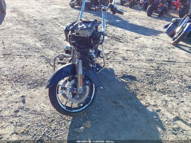 2019 HARLEY-DAVIDSON FLHT 1HD1FVC22KB663458 Photo 4