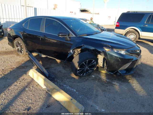 2018 TOYOTA CAMRY 4T1B11HK3JU070275