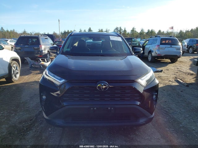 Toyota Rav4 Xle Premium 2022 2T3A1RFV8NC323760 Image 12