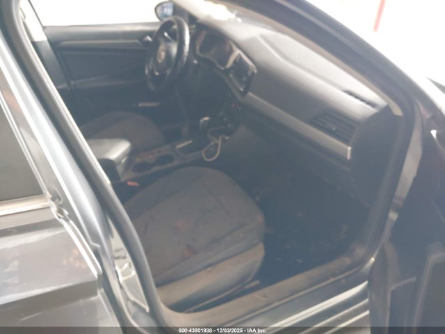 3VWCB7BU9LM007821 Volkswagen Jetta 1.4t R-line/1.4t S/1.4t Se