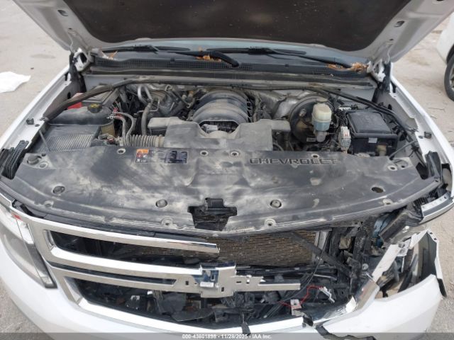 2016 CHEVROLET SUBURBAN 1GNSKJKC5GR266451 Photo 9