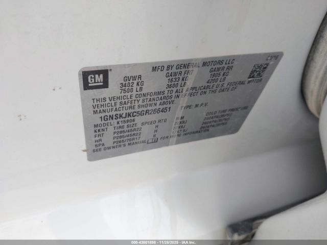 2016 CHEVROLET SUBURBAN 1GNSKJKC5GR266451 Photo 8