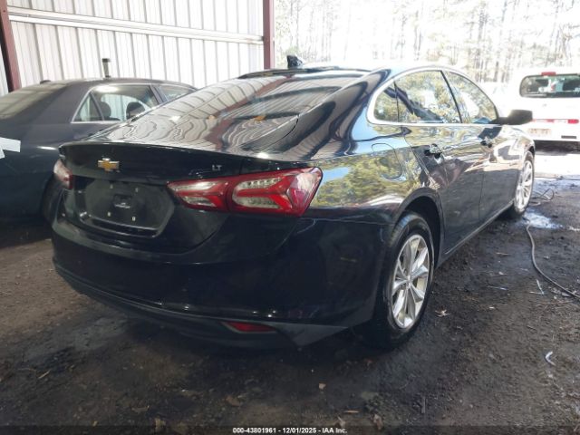 2021 CHEVROLET MALIBU 1G1ZD5ST7MF003828 Photo 3