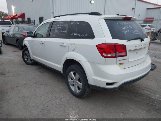 2011 DODGE JOURNEY 3D4PG5FG3BT543055 Photo 2