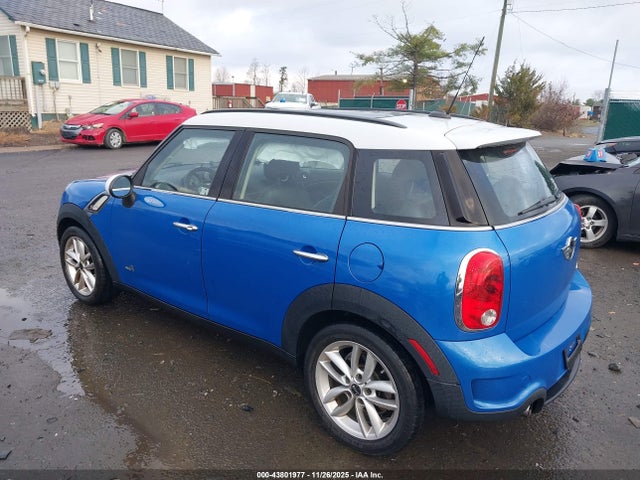 2012 MINI COOPER S COUNTRYMAN WMWZC5C52CWL56919 Photo 2