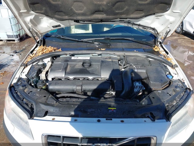 2011 VOLVO XC70 YV4952BLXB1102749 Photo 9