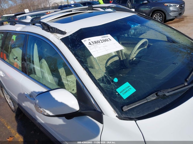 2011 VOLVO XC70 YV4952BLXB1102749 Photo 5