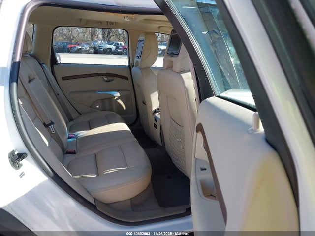 2011 VOLVO XC70 YV4952BLXB1102749 Photo 7