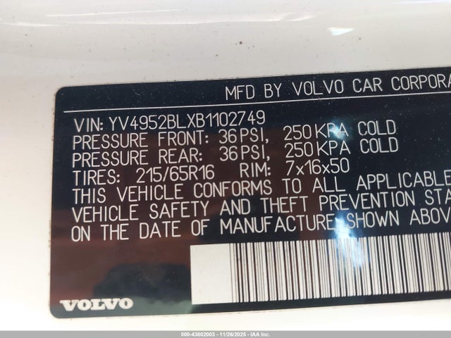2011 VOLVO XC70 YV4952BLXB1102749 Photo 8