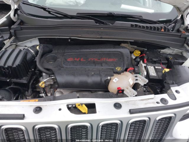 2017 JEEP RENEGADE ZACCJBDB8HPE54469 Photo 9